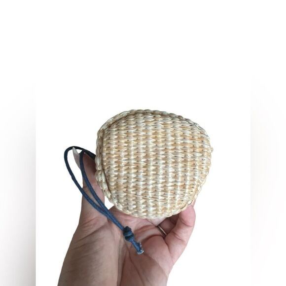 CHRISTIAN DIOR Novelty Straw Pouch Mini Bag - Picture 4 of 8